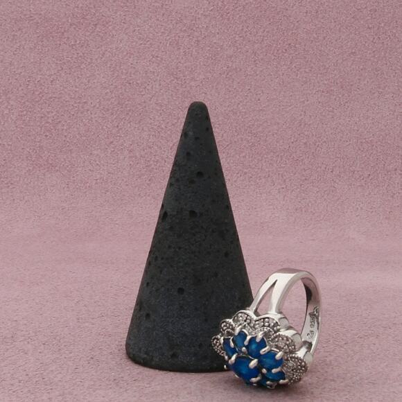 sterling silver blue cz flower ring size 5.75 - Picture 3 of 3